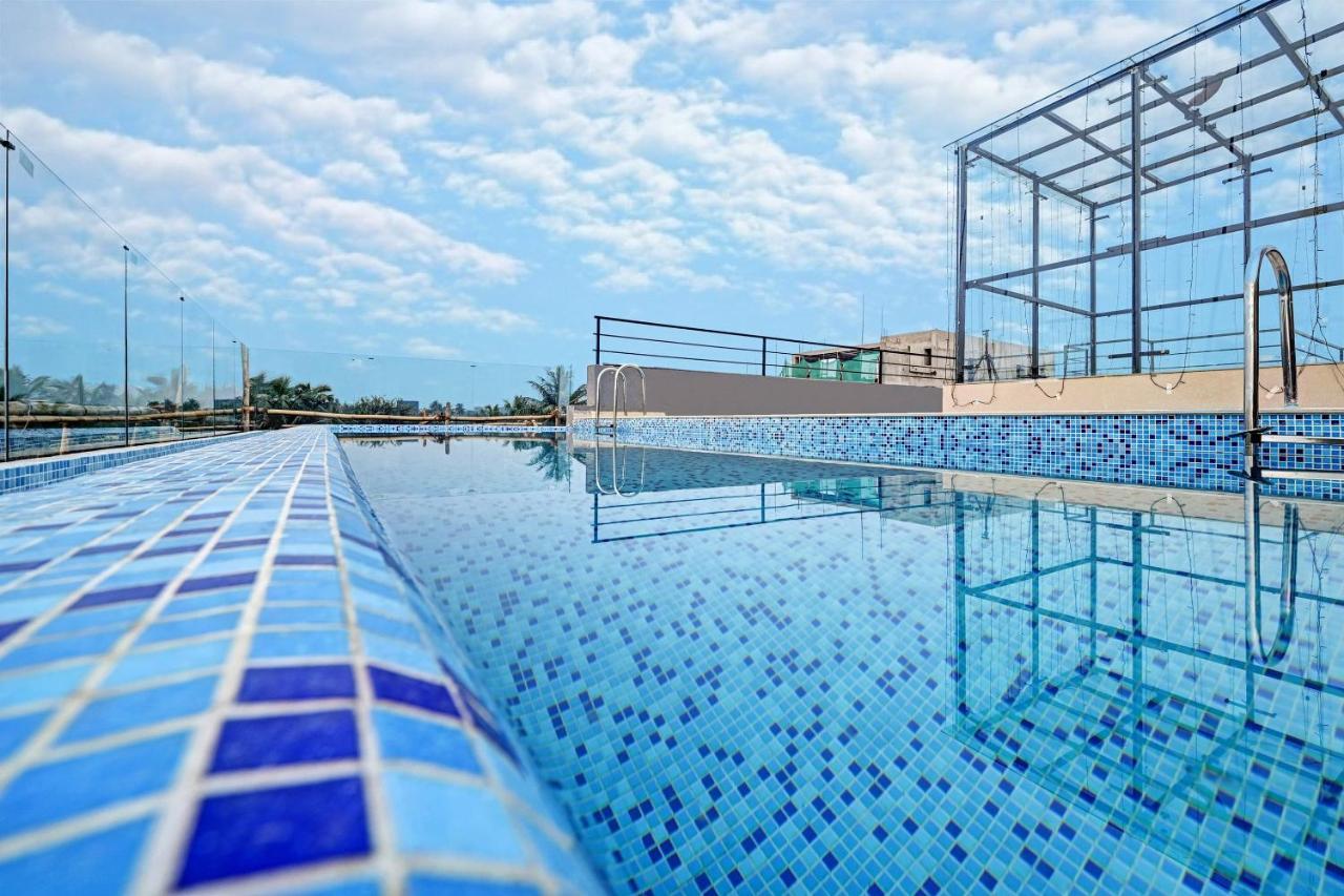 Hotel Super Townhouse Oak Hillside Aqua Khandagiri Exterior foto